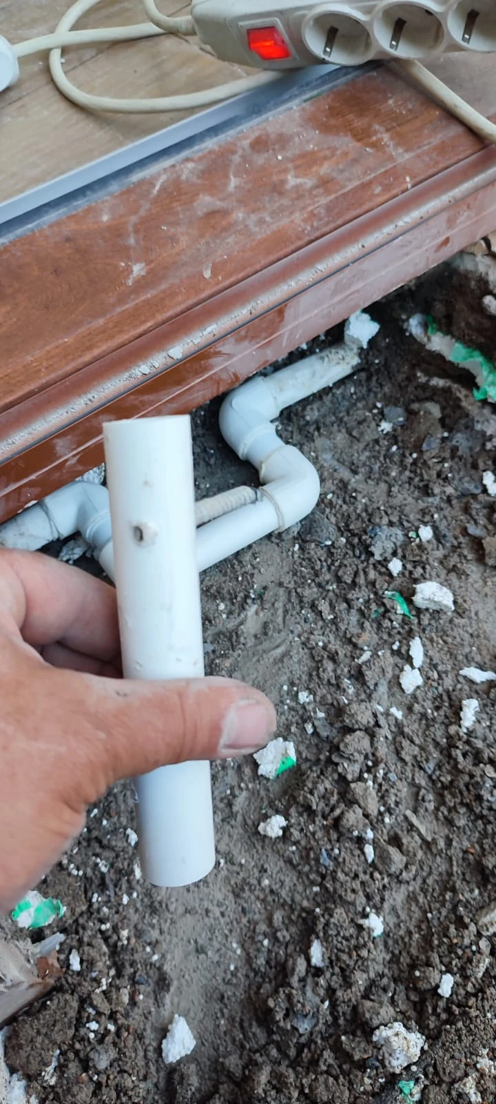 Hasarlı Boru Bölümüne Müdahale — Han Tesisat